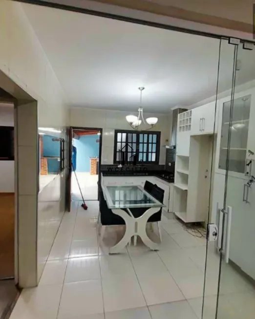 Foto 1 de Casa com 2 Quartos à venda, 100m² em Vila Nova Cintra, Mogi das Cruzes