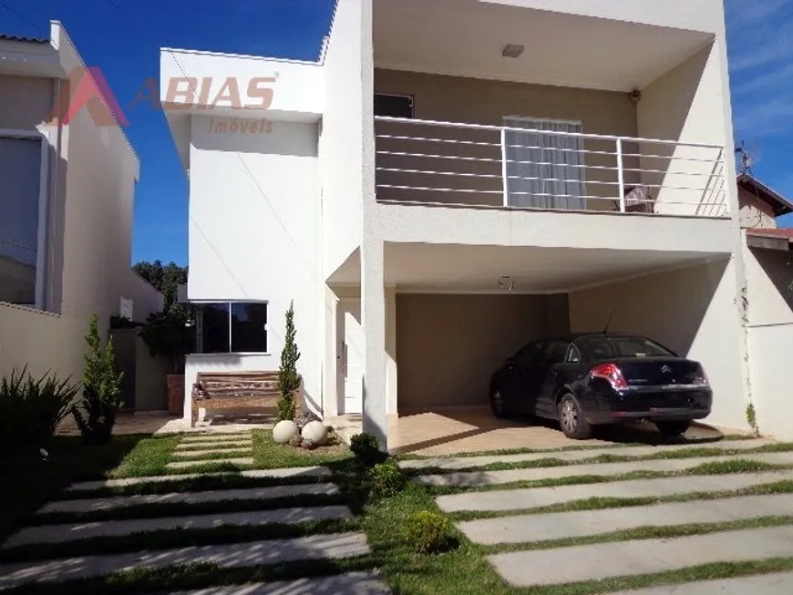 Foto 1 de Casa de Condomínio com 3 Quartos à venda, 200m² em Residencial Samambaia, São Carlos