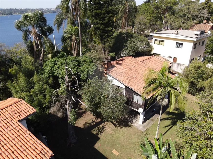 Foto 1 de Sobrado com 3 Quartos à venda, 100m² em Guarapiranga, São Paulo