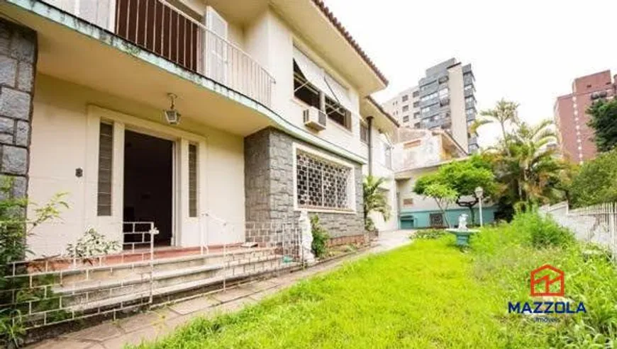 Foto 1 de Casa com 3 Quartos para alugar, 265m² em Rio Branco, Porto Alegre