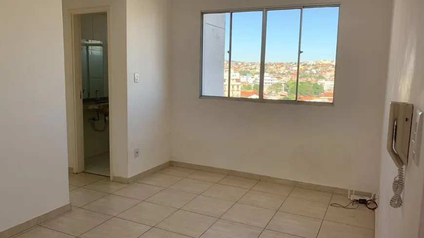 Foto 1 de Apartamento com 2 Quartos à venda, 50m² em São Joaquim, Contagem