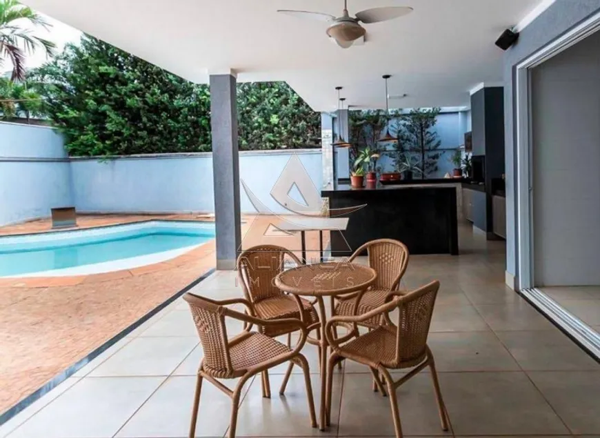Foto 1 de Casa de Condomínio com 3 Quartos à venda, 384m² em Condomínio Guaporé, Ribeirão Preto