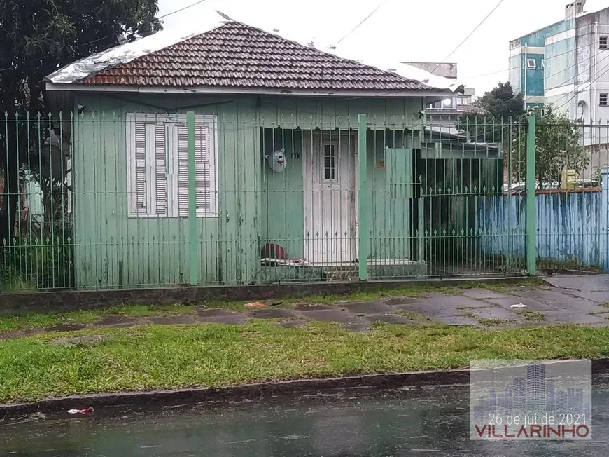 Foto 1 de Lote/Terreno à venda, 450m² em Cavalhada, Porto Alegre