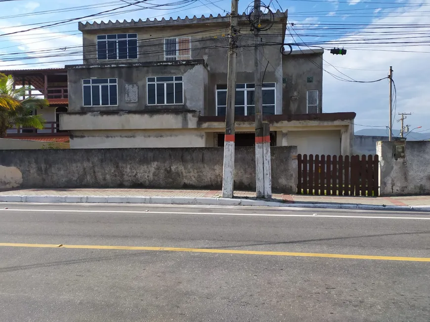 Foto 1 de Casa com 5 Quartos à venda, 354m² em Guaratiba, Maricá