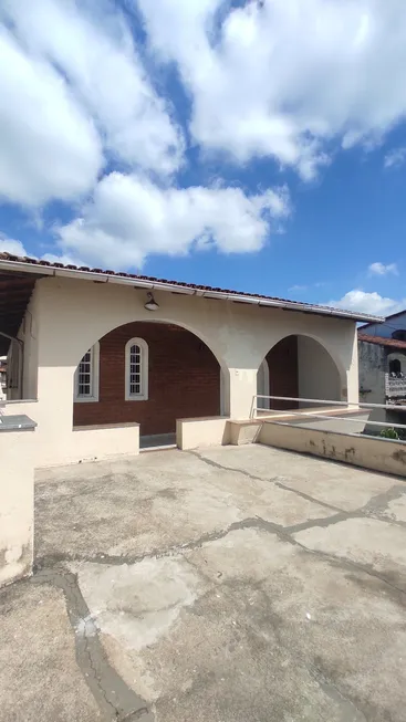 Foto 1 de Casa com 3 Quartos à venda, 400m² em Glória, Vila Velha