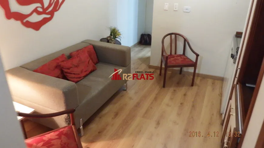 Foto 1 de Flat com 1 Quarto para alugar, 34m² em Jardim Paulista, São Paulo