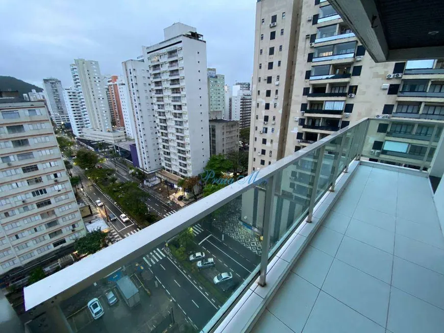 Foto 1 de Apartamento com 3 Quartos à venda, 110m² em Praia das Pitangueiras, Guarujá