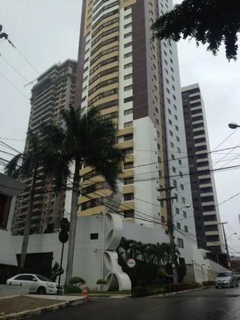 Foto 1 de Apartamento com 4 Quartos à venda, 189m² em Miramar, João Pessoa