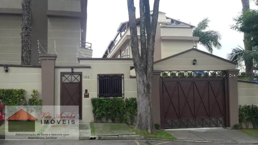 Foto 1 de Casa de Condomínio com 3 Quartos à venda, 245m² em Vila Santos, São Paulo