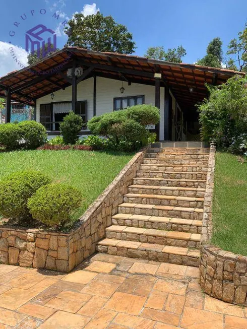 Foto 1 de Fazenda/Sítio com 3 Quartos à venda, 1000m² em Condominio Quintas do Campo Largo, Aracoiaba da Serra