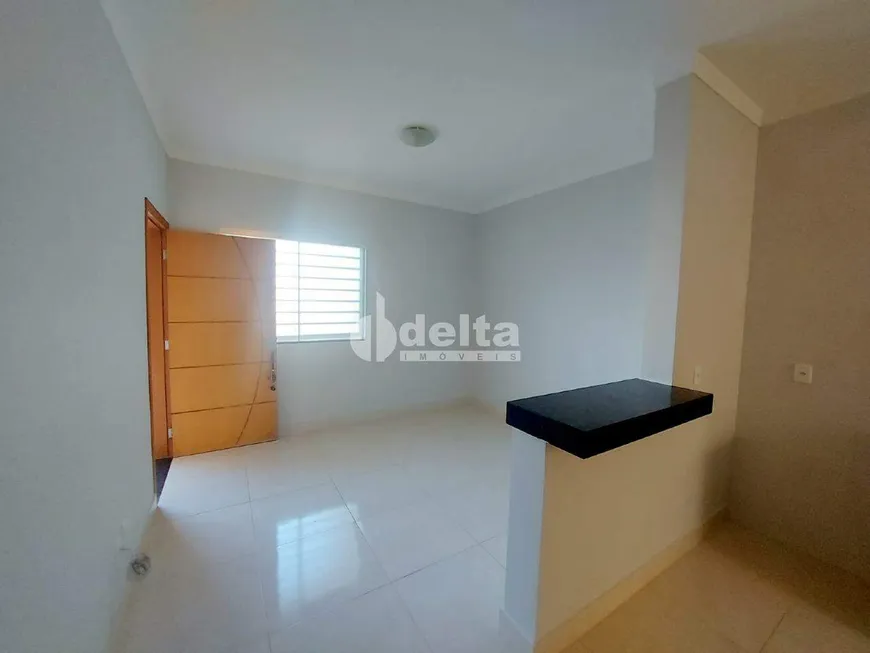 Foto 1 de Apartamento com 2 Quartos à venda, 65m² em Loteamento Portal do Vale II, Uberlândia