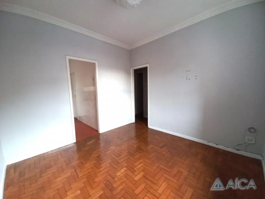 Foto 1 de Apartamento com 2 Quartos à venda, 70m² em Quissama, Petrópolis