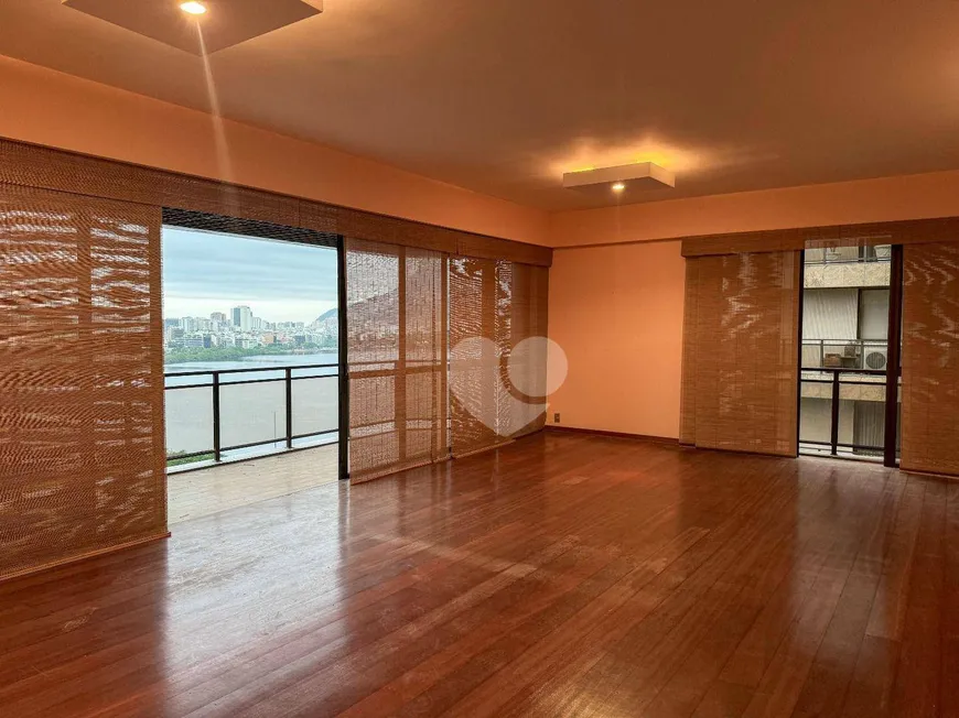 Foto 1 de Apartamento com 4 Quartos à venda, 225m² em Ipanema, Rio de Janeiro