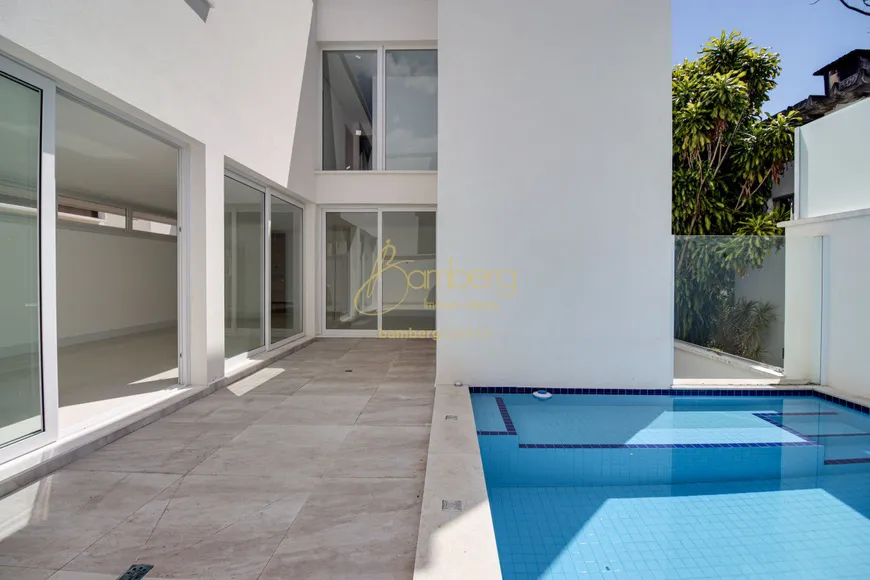 Foto 1 de Casa de Condomínio com 4 Quartos à venda, 333m² em Brooklin, São Paulo