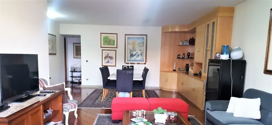 Foto 1 de Apartamento com 3 Quartos à venda, 155m² em Moema, São Paulo