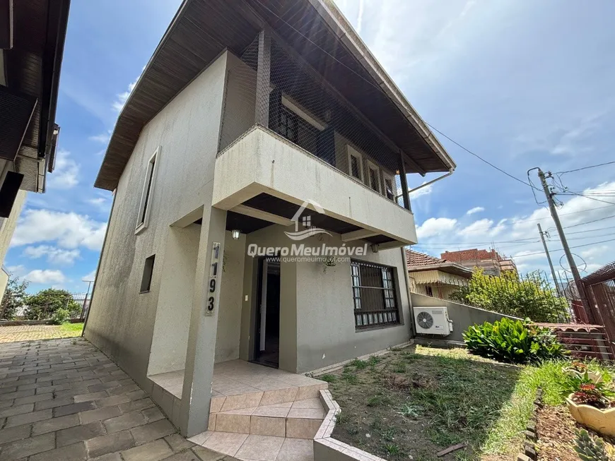 Foto 1 de Casa com 3 Quartos à venda, 344m² em Sagrada Família, Caxias do Sul