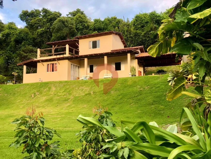 Foto 1 de Fazenda/Sítio com 2 Quartos à venda, 180m² em Parque Valinhos, Valinhos