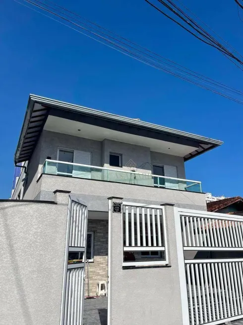 Foto 1 de Casa de Condomínio com 2 Quartos à venda, 127m² em Aviação, Praia Grande