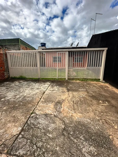 Foto 1 de Casa com 3 Quartos à venda, 200m² em Jardim das Oliveiras I, Águas Lindas de Goiás