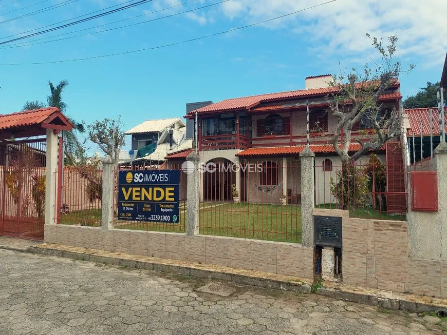 Foto 1 de Casa com 11 Quartos à venda, 594m² em Ingleses do Rio Vermelho, Florianópolis