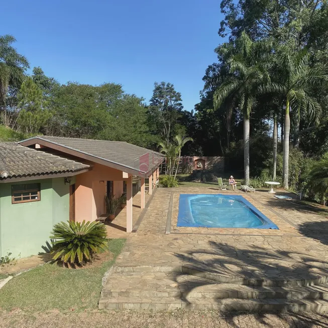 Foto 1 de Fazenda/Sítio com 4 Quartos à venda, 631m² em Jardim Colonia, Jundiaí