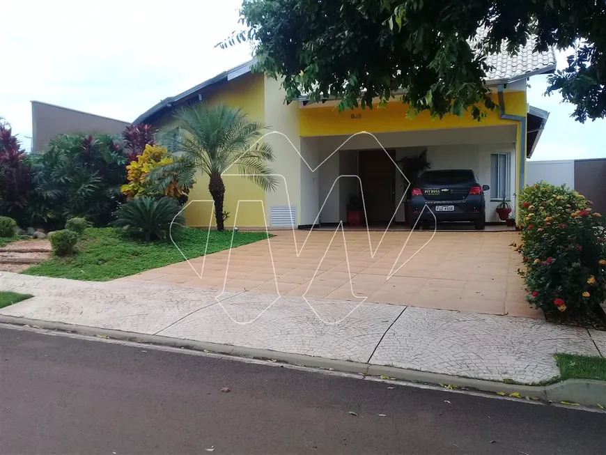 Foto 1 de Casa de Condomínio com 3 Quartos à venda, 414m² em Centro, Araraquara