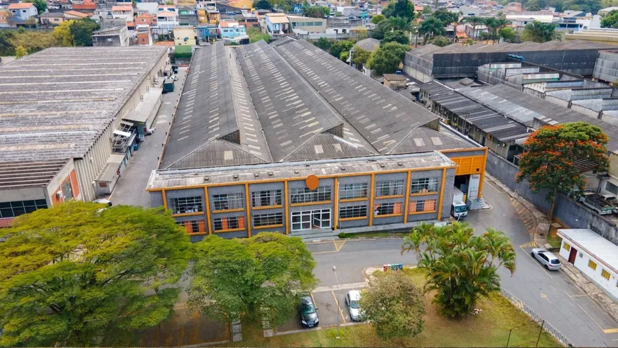 Foto 1 de Galpão/Depósito/Armazém para alugar, 8086m² em Vila Miriam, Guarulhos