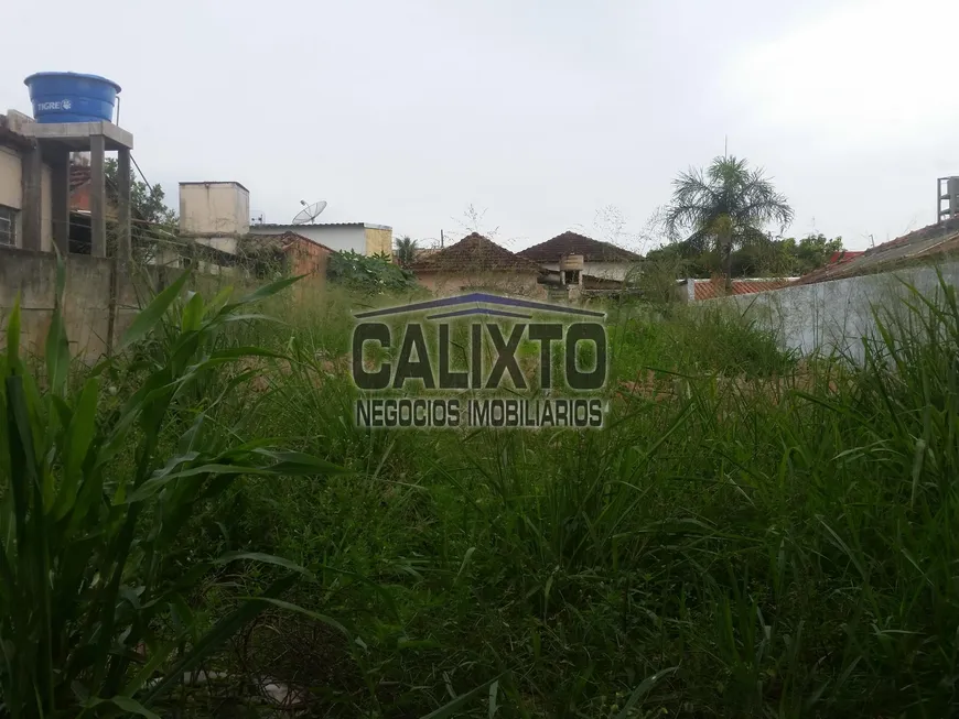 Foto 1 de Lote/Terreno à venda, 350m² em Brasil, Uberlândia