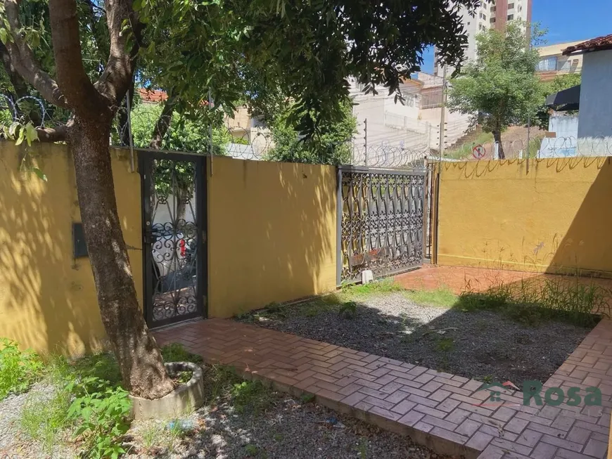 Foto 1 de Casa com 4 Quartos à venda, 195m² em Goiabeiras, Cuiabá