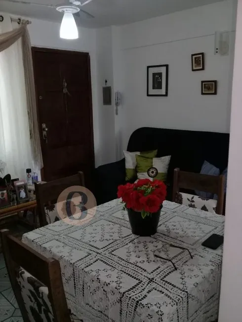 Foto 1 de Apartamento com 2 Quartos à venda, 46m² em Remédios, Osasco