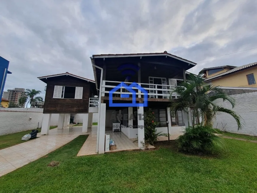 Foto 1 de Casa com 3 Quartos à venda, 140m² em Pontal de Santa Marina, Caraguatatuba