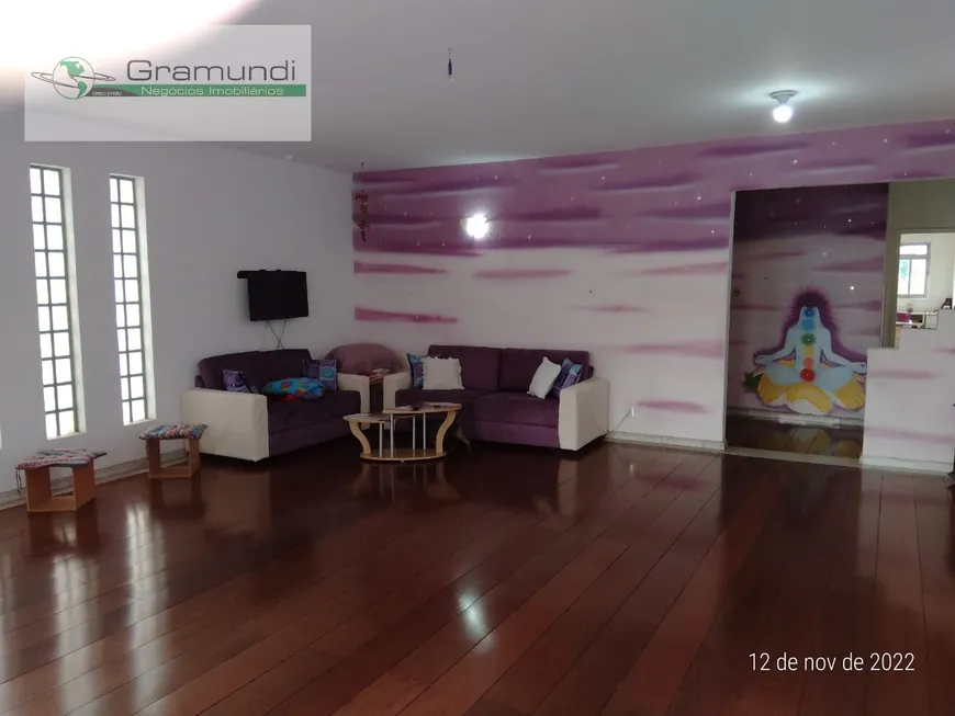 Foto 1 de Sobrado com 3 Quartos à venda, 340m² em Vila Brasílio Machado, São Paulo