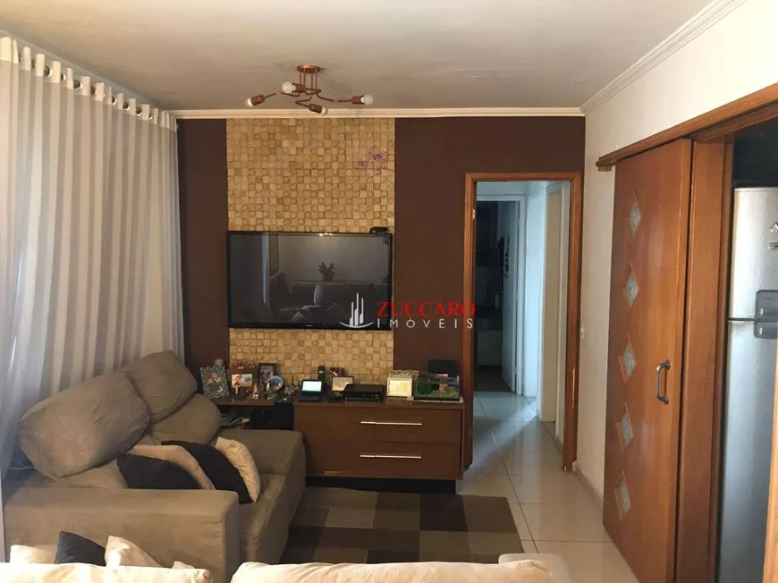 Foto 1 de Apartamento com 3 Quartos à venda, 69m² em Vila das Bandeiras, Guarulhos