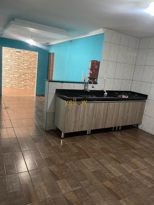 Foto 1 de Casa com 2 Quartos à venda, 165m² em Jardim Moraes, Itaquaquecetuba