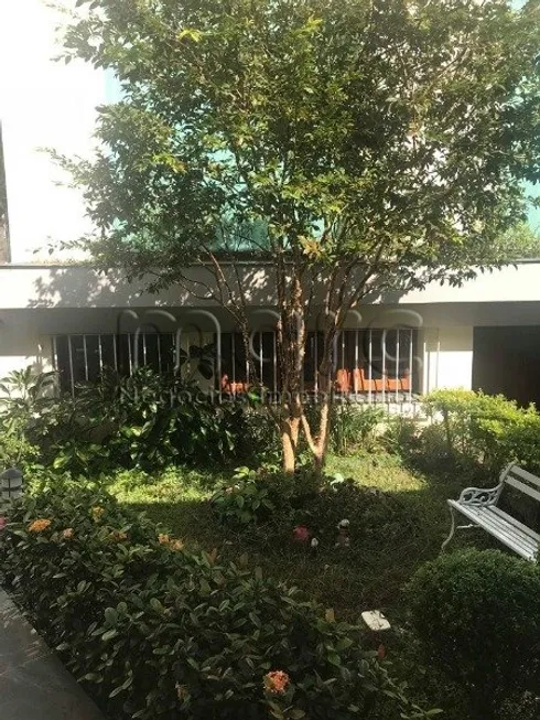 Foto 1 de Casa com 3 Quartos para venda ou aluguel, 420m² em Jardim da Glória, São Paulo