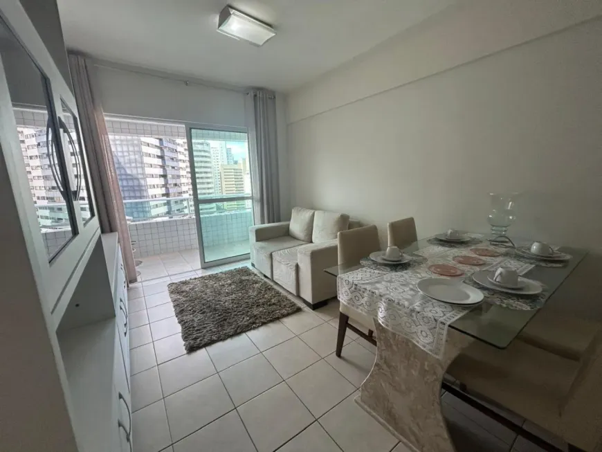 Foto 1 de Apartamento com 2 Quartos para alugar, 65m² em Boa Viagem, Recife