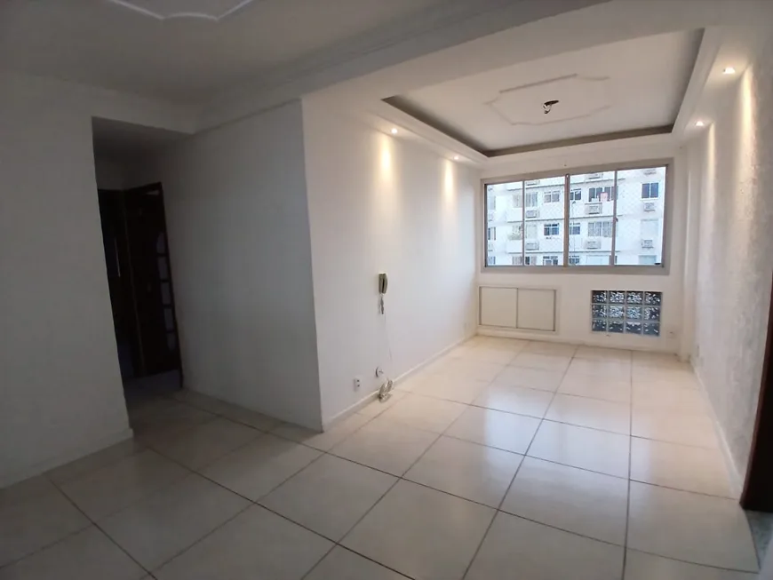 Foto 1 de Apartamento com 2 Quartos à venda, 58m² em Barra da Tijuca, Rio de Janeiro