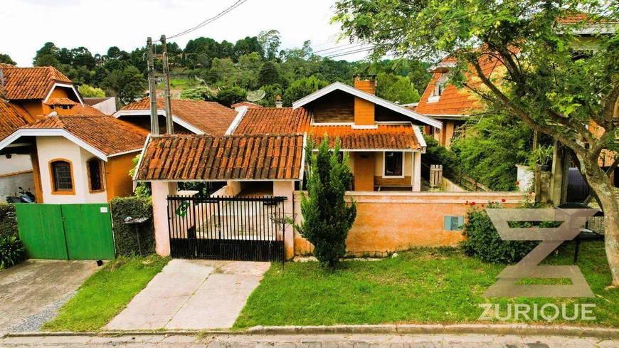Foto 1 de Casa com 4 Quartos à venda, 185m² em Vila Nova Suica, Campos do Jordão