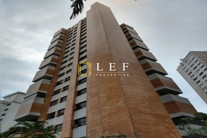 Foto 1 de Apartamento com 4 Quartos para venda ou aluguel, 280m² em Higienópolis, São Paulo