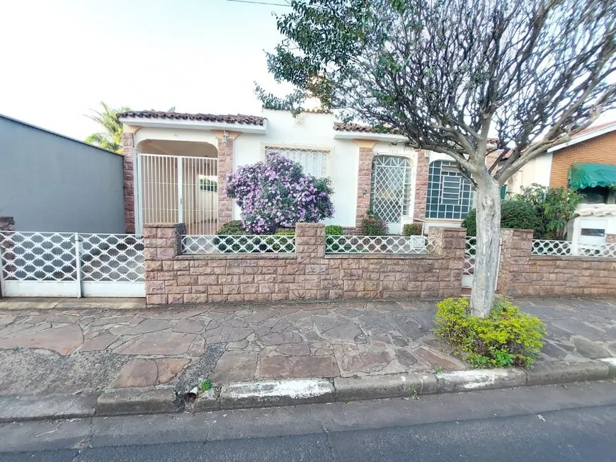 Foto 1 de Casa com 3 Quartos à venda, 196m² em Centro, Araraquara