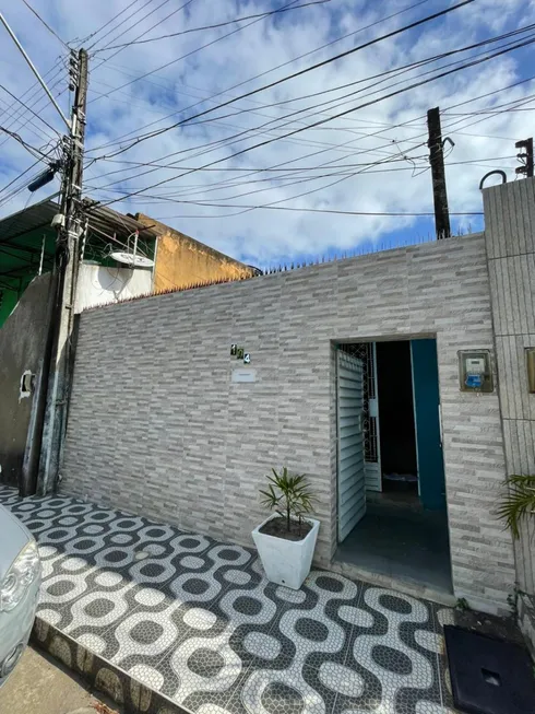 Foto 1 de Casa com 1 Quarto à venda, 86m² em Gruta de Lourdes, Maceió