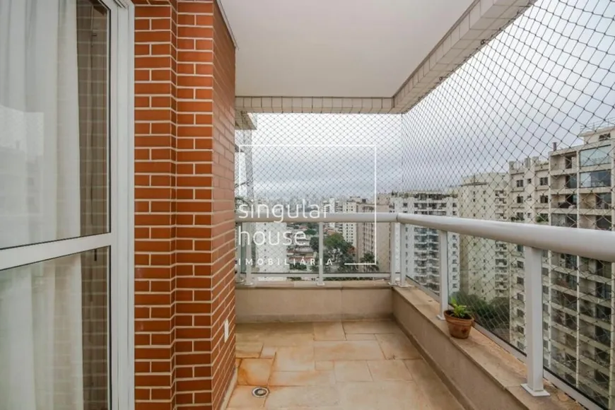 Foto 1 de Apartamento com 4 Quartos para alugar, 195m² em Indianópolis, São Paulo