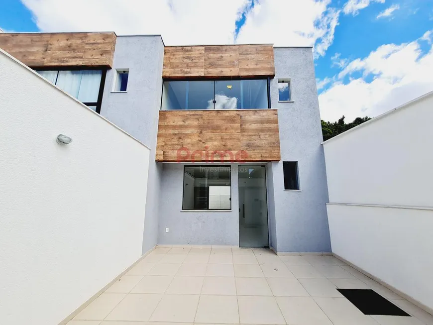 Foto 1 de Casa com 3 Quartos à venda, 148m² em Santa Rosa, Belo Horizonte