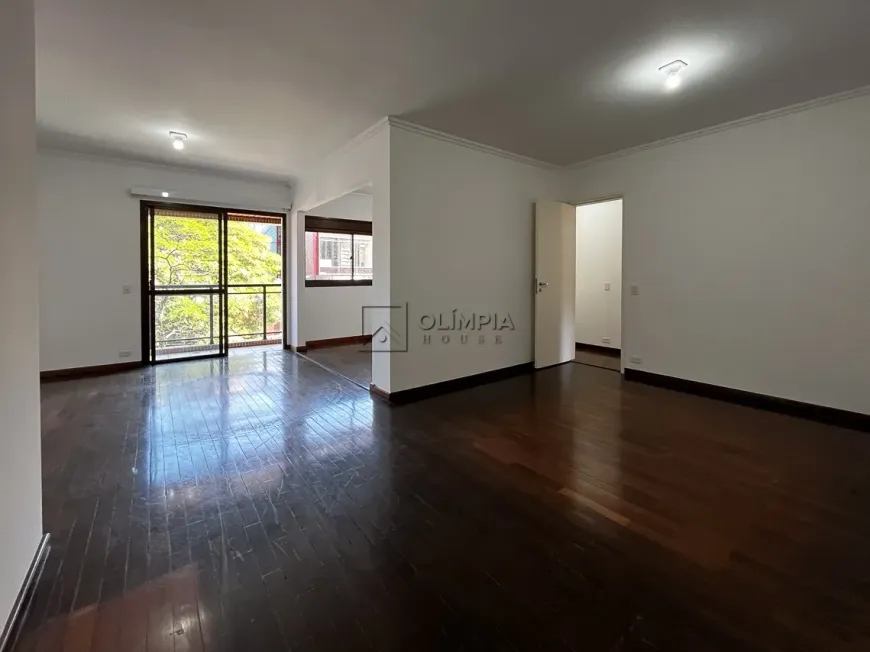 Foto 1 de Apartamento com 3 Quartos para alugar, 111m² em Santo Amaro, São Paulo