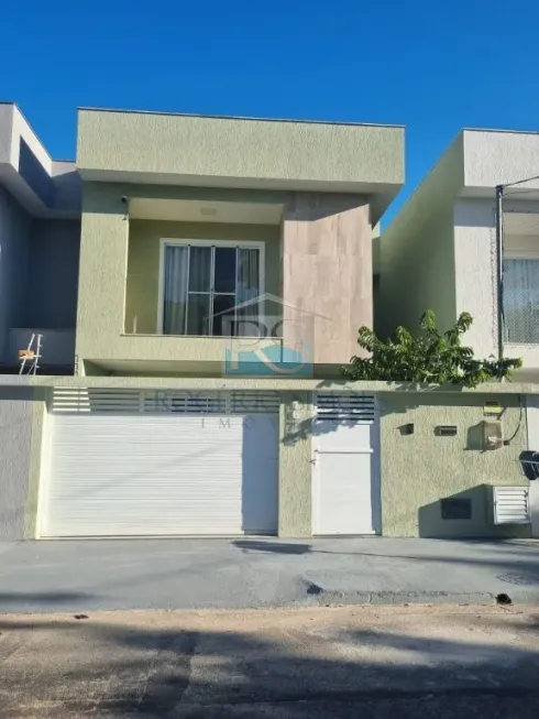 Foto 1 de Casa com 3 Quartos para alugar, 133m² em Lagoa, Macaé