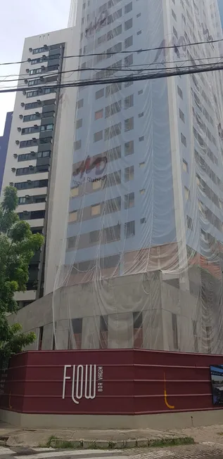Foto 1 de Apartamento com 3 Quartos à venda, 47m² em Boa Viagem, Recife