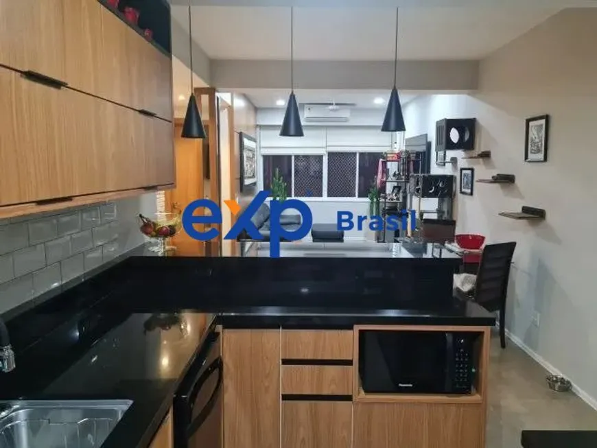 Foto 1 de Apartamento com 2 Quartos à venda, 100m² em Copacabana, Rio de Janeiro