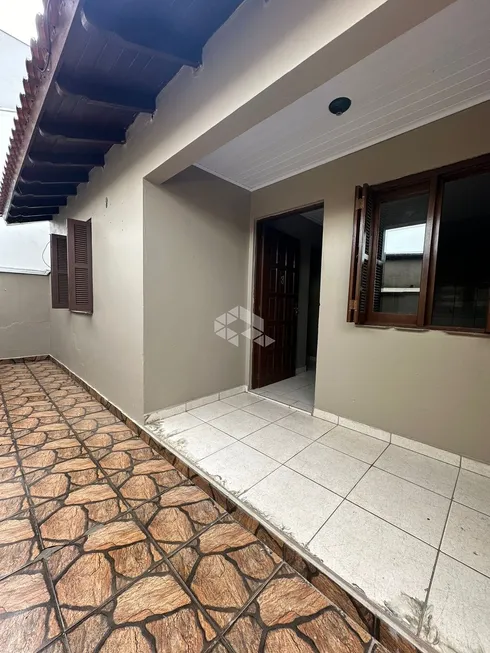 Foto 1 de Casa com 2 Quartos à venda, 65m² em Girassol, Gravataí