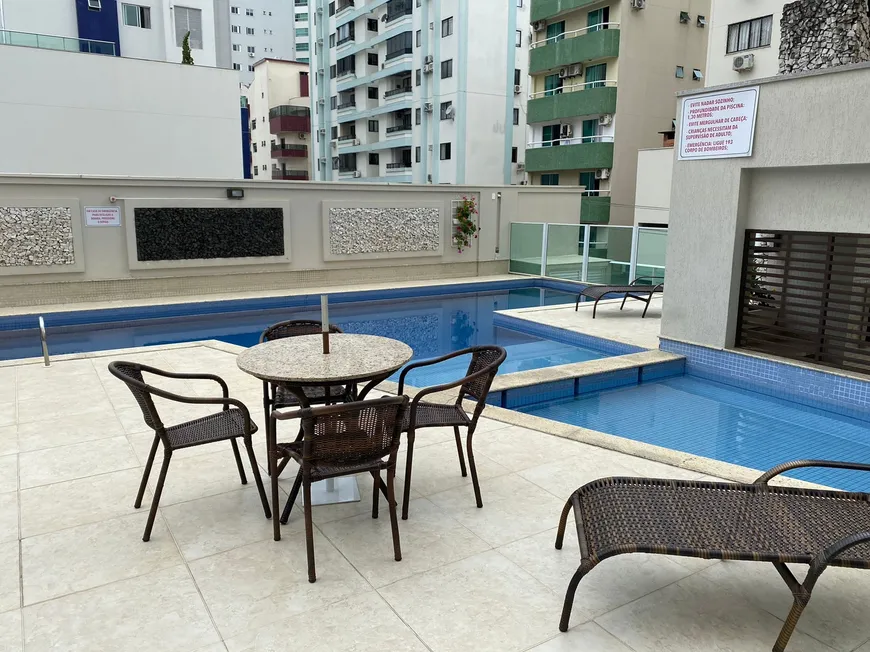 Foto 1 de Apartamento com 3 Quartos à venda, 239m² em Centro, Balneário Camboriú