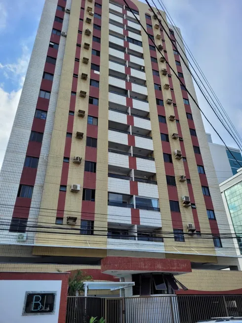 Foto 1 de Apartamento com 3 Quartos à venda, 80m² em Jardim Renascença, São Luís